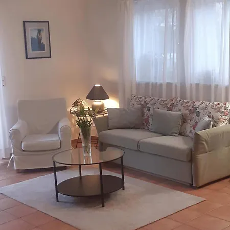 アパート Strandburg-2