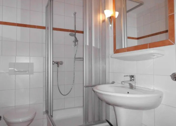 Strandburg-2 * Böhl